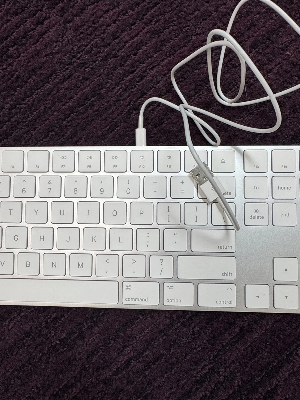 Apple keyboard charges